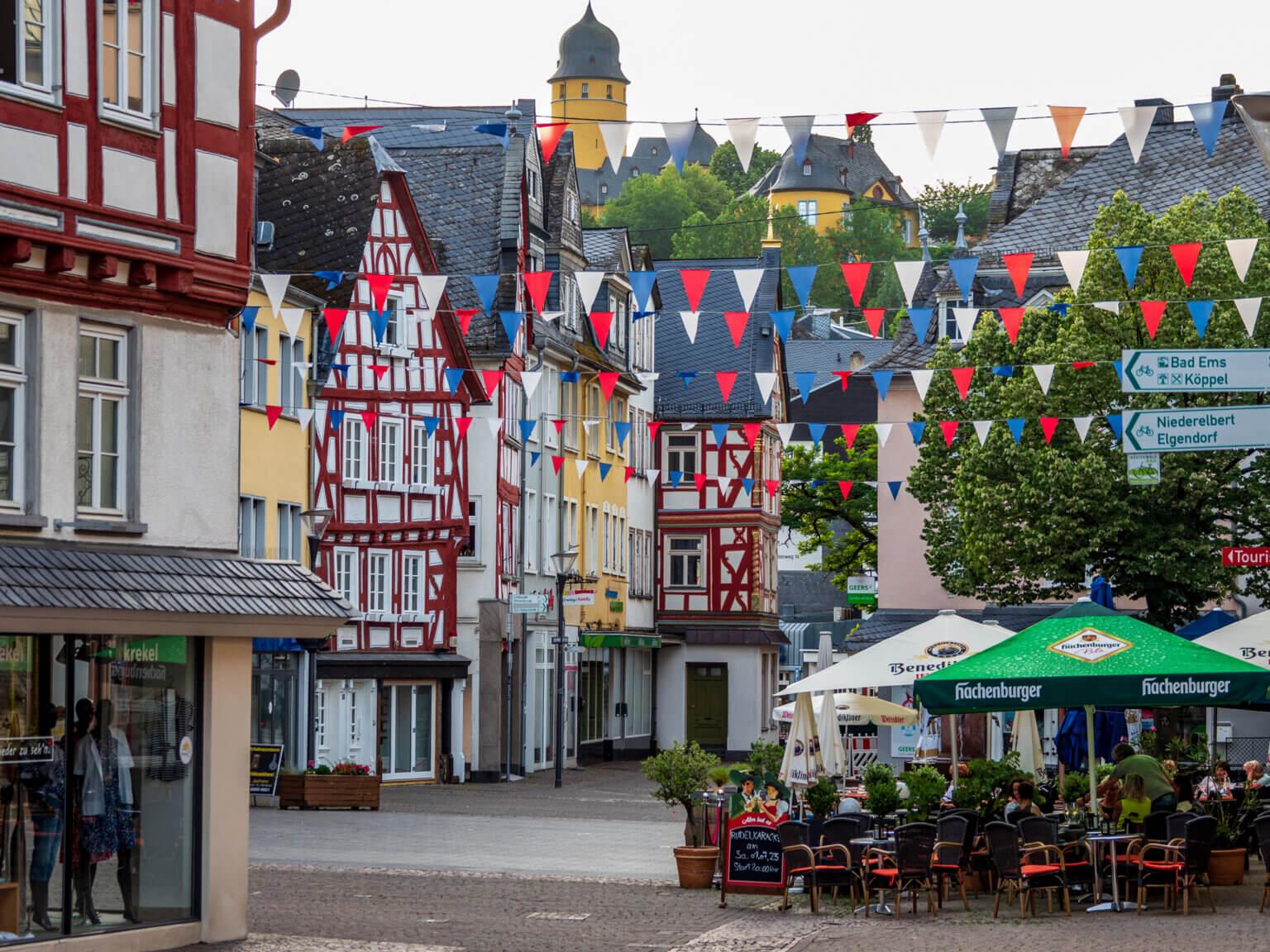 Montabaur Sehenswürdigkeiten Tipps für die Fachwerkstadt im Westerwald