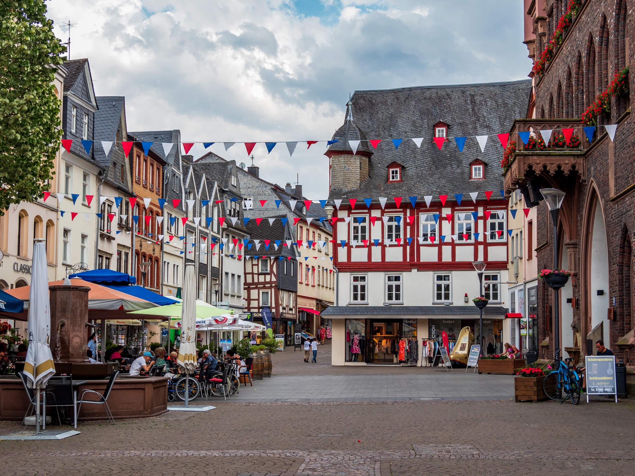 Montabaur Sehenswürdigkeiten Tipps für die Fachwerkstadt im Westerwald